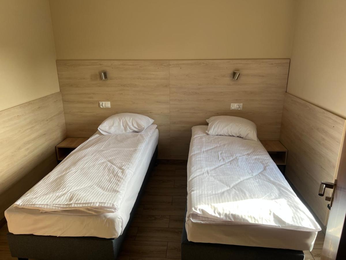 Ludowa Restauracja & Noclegi Kietrz Luaran gambar